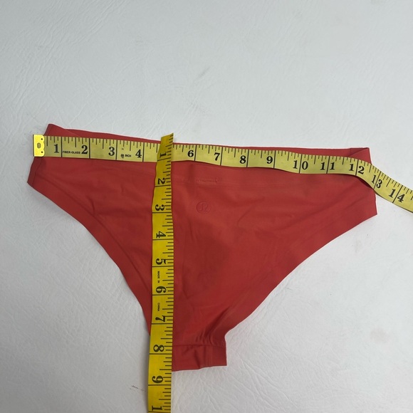 Lululemon Suns Out Bikini II size 2 new with out the tag - Picture 3 of 4